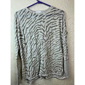 Ladies H&M Grey Lite Animal Print Jumper Sweater Shirt Knit Top Size XS